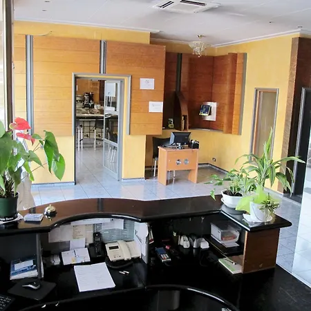Jocana Hotel 2*